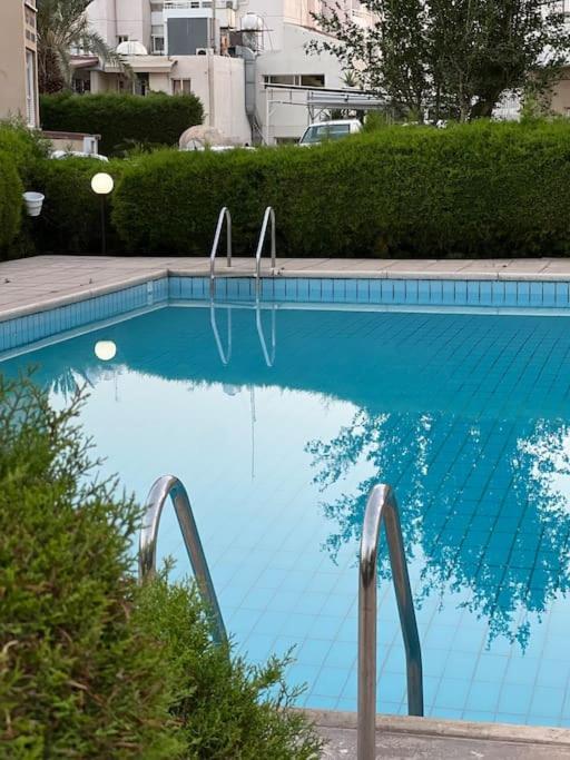 Seaview, 1 Bedroom Apt With A Pool Lemesós Eksteriør bilde